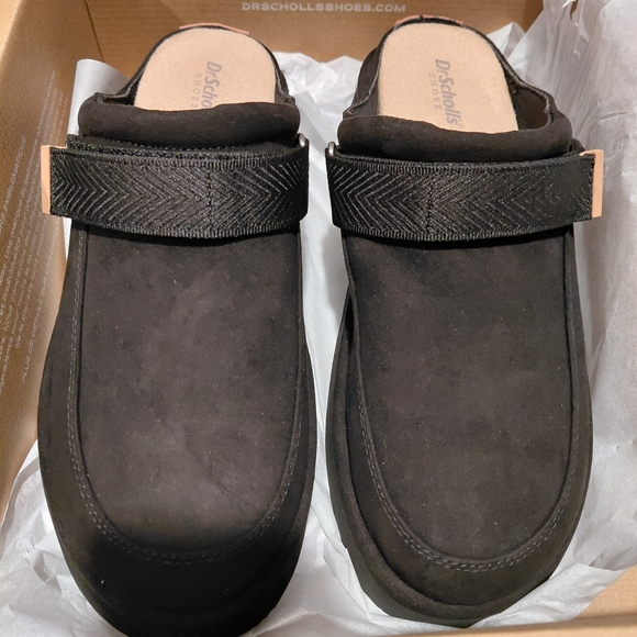 Dr. Scholl's Black Mules - Picture 8 of 10